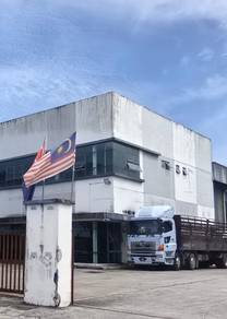 Pekan Nanas @ 1.5 Storey Semi-D Factory For Sale Medium Industry