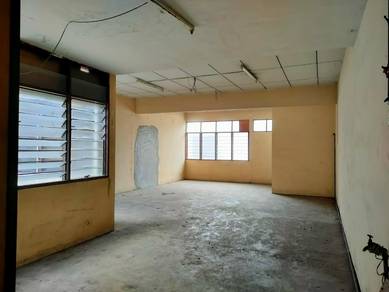 1st Floor Shop Lot for Rent – Kompleks Sukan Hijau Kuning - Alor Setar