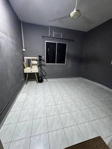 RUMAH SRI MERANTI sri damansara