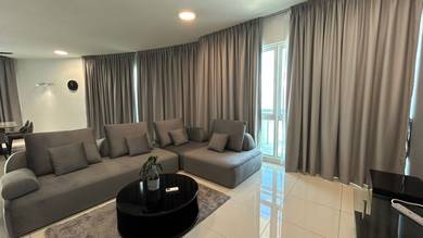 Gurney Paragon West Tower Sea View [NICE UNIT] Key