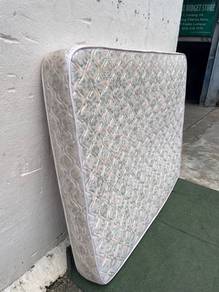 YC63N Tilam Queen Spring Mattrtess 10" * ASIS