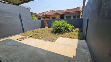 100% Full Loan 11th Mile Newly Renovated Single Storey Terrace House
