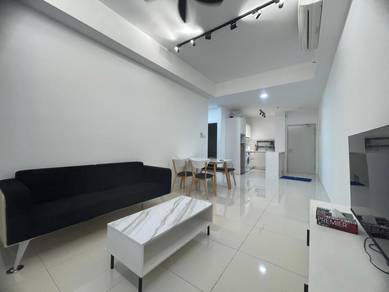 Chambers Residence Klcc , Strata title Freehold