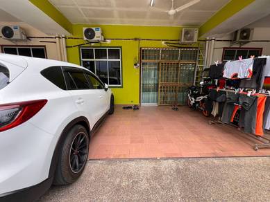 Single Storey Taman Kg Tengah Sg Abong Muar johor @ For Sale