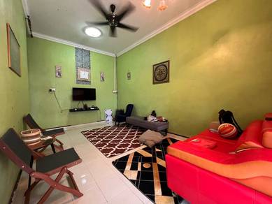 Single Storey Taman Kg Tengah Sg Abong Muar johor @ For Sale