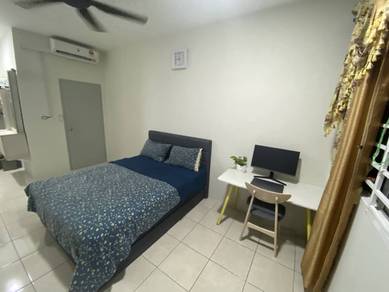 Cozy & Privacy Fully Furnished Master bedroom w/ensuite bathroom OUG