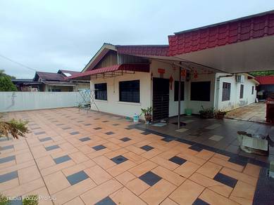 Teres Setingkat Corner Lot Jelapang 1Dijual