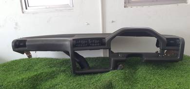 BMW E30 Standard Dashboard