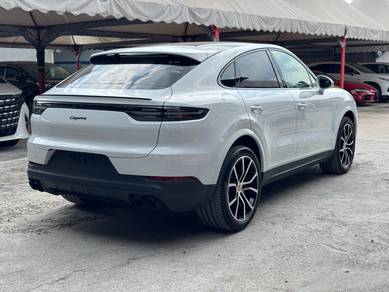 Porsche CAYENNE COUPE 3.0L (A) VACUUM DOOR