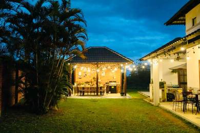 For Sale : Villa 1,5-Storey / Fully Furnished / Villa cantik