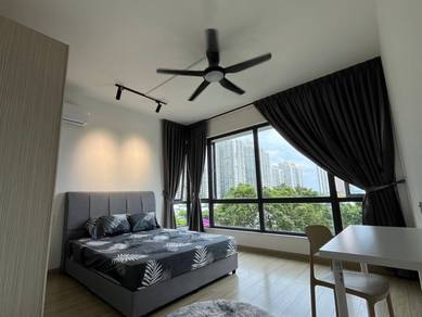 Starview Bay @ Forest City / Fully Furnished / Room for Rent