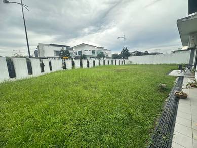 Setia Tropika Fenix villa Semi D corner house For Rent