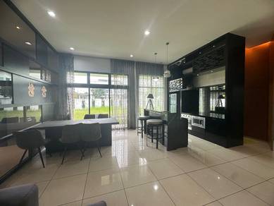Setia Tropika Fenix villa Semi D corner house For Rent
