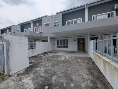 Rumah Teres Laman Haris Eco Grandeur Puncak Alam - BASIC UNIT