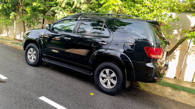 Toyota FORTUNER 2.7 V (A) Ori mileag 125K KM