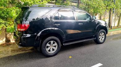 Toyota FORTUNER 2.7 V (A) Ori mileag 125K KM
