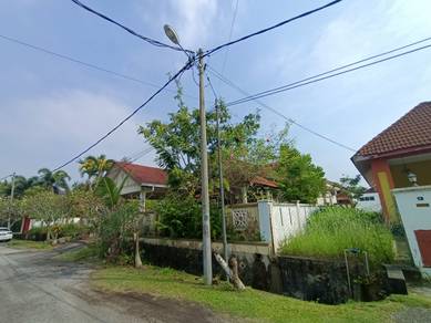 Desa Pinggiran Putra Single Storey Bungalow House 5909sqft Full Exten