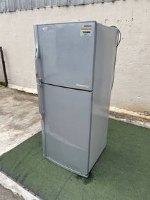YD44K Peti Sejuk 2 Doors TOSHIBA Fridge Freezer