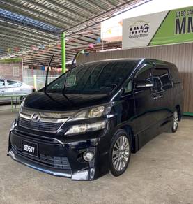 Toyota VELLFIRE 2.4 Z GOLDEN EYES FACELIFT