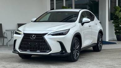 Unreg 2023 Lexus NX 250 Versiol L