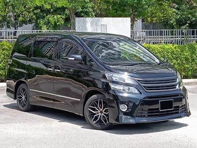 Toyota VELLFIRE 2.5 Z G-EDITION (A)