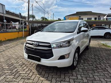 Toyota INNOVA E 2.0L (A)