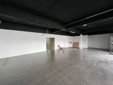 Mergong Alor Setar, 3 Storey Semi D Warehouse For Rent