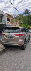 Toyota FORTUNER 2.7 SRZ (A)