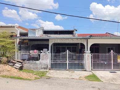 Single Storey Terrace House For Rent At Taman Megaway