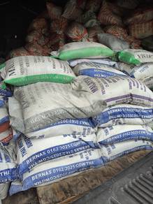 Dedak padi halus Dan beras ayam 4377