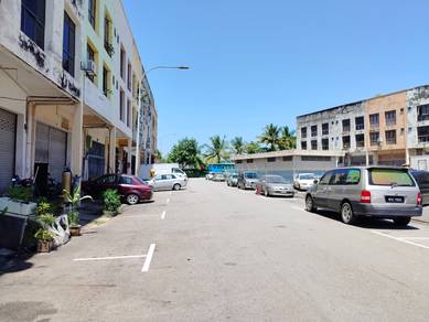 Triple Storey Factory Office For Sale At Taman Seremban Jaya