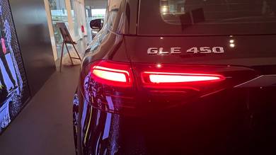 **DEEPAVALI MEGA SALE**2025 Mercedes Benz GLE 450