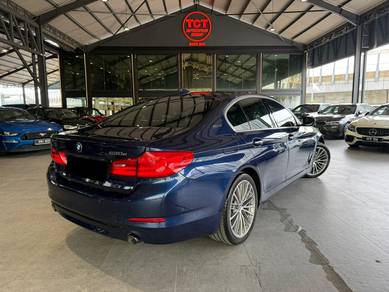 Bmw 530e 2.0 SPORT (A) G30 F/S BATERY 8 YR WRTY