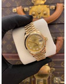 2000 Rolex Lady Datejust Full 18K 750 Yellow Gold