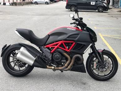 DUCATI / DIAVEL CARBON (Import Baru) (Low Mileage)