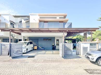 ((SPACIOUS)) SEMI-D CORNER LOT, Villa Perdana Kajang