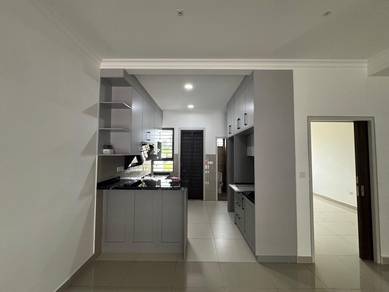 Part Furnished House in Ilham Residence 2, Elmina East For Rent