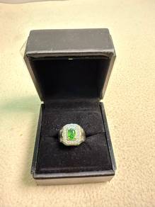 cincin tsavorite garnet