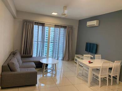 Tropicana Bay Residence Bayan Lepas｜ Seaview and pool view