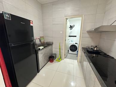 Vivo Batu Kawan 830sf 2cp Full Furnished & Renovated. Move in Cond