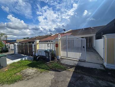 Single storey ulu tiram taman puteri wangsa