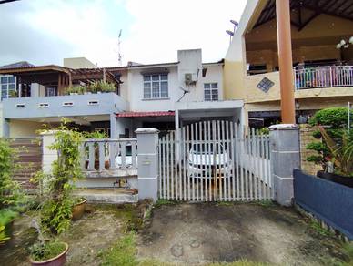 Teres 2 Tingkat Tmn Puteri Wangsa Parking Luas