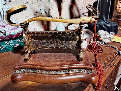 Antique table decoration 