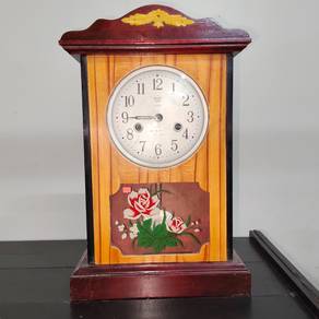 Vintage Wind-up Mechanical Tall Table Clock TTC04