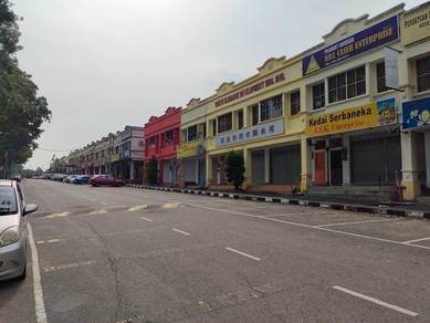 Double Storey Shop 1F For Rent At Taman Bukit Galena