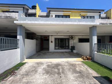 Renovated Fancing Open 2 Storey Semenyih Parkland Phase 2A
