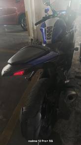 Yamaha R25 v1