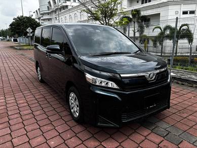 Toyota Voxy ZS Kirameki 8 Seater Untuk Disewa