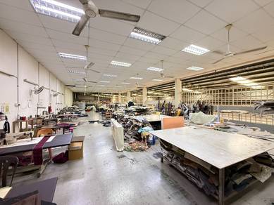 Kajang Bukit Angkat 2 Sty Semi-D factory Reno Fully Extend Freehold