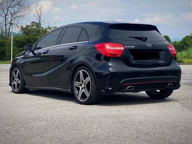 R-2014 Mercedes Benz A250 2.0 LOAN KEDAI IC SAHAJA